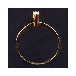 Anel Solitário de Ouro 18k 0750 com 1 Diamante de 2 Pontos