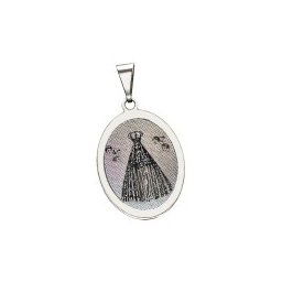 Pingente de Ouro Branco com foto gravada / Fotogravação 23.4 mm x 17.8 mm / 1.9 g