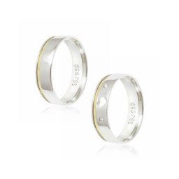 Aliança de Prata Reta 6mm com Fio Lateral / Aliança de Prata Reta 6mm com Fio Coração Vazado e 2 Pedras de Zircônia de 1,5mm