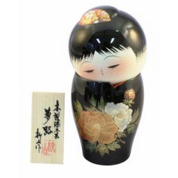 Japonská panenka Kokeshi Yumeji Black Urushi 15,5 cm