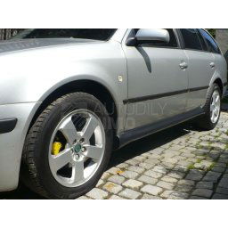 Plastové prahy Škoda Octavia I.