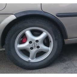 Plastové zadní lemy blatníku Opel Vectra B 1996-2001
