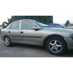 Plastové lemy blatníku Opel Vectra B 1996-2001