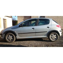 Plastové lemy blatníku Peugeot 206 5dveř. 1998-2007