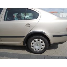 Plastové lemy Škoda Octavia II 04-12 hatchback - před faceliftem