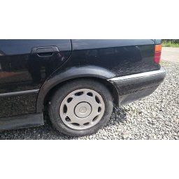 Plastové lemy blatníku BMW 3 E36 combi 1990-1998