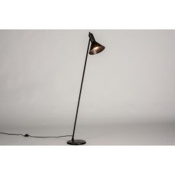 Stojací lampa Classicon Nero