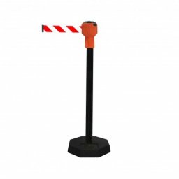 Černý sloupek - 900 x 116 cm