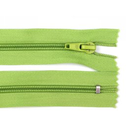Spirálový zip No 5 délka 18 cm POL, barva 234 zelená sv.