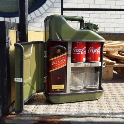 Kanystr bar JERRYCAN - minibar v 10L kanystru + 2 skleničky na whisky