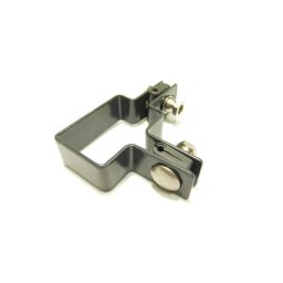RETIC Rohová příchytka panelu na sloupek ZN+PVC 60x40x4 mm, antracitová 6040R7016