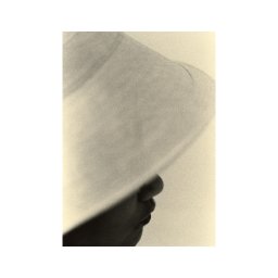 Paper Collective designové moderní obrazy Girl and Hat (50 x 70 cm)