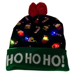 Čepice na zimu vánoční s bambulí svítící s LED světly - HO HO HO