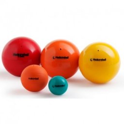 PEZZI MedicineBall Compact 21 cm, zelený, 5 kg