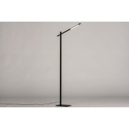 Stojací LED lampa se stmívačem Vientanna Black