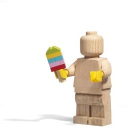 Lego dřevěná figurka