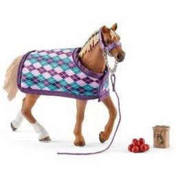 Schleich Anglický plnokrevník s přikrývkou 42360