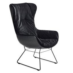 Freifrau Manufaktur designová křesla Leya Cocktail Wingback Chair Sledge