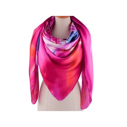 Velký saténový šátek s květy 130x135 cm, barva 29 pink