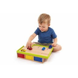 Garáž pro 9 autíček