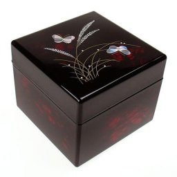 Japonská šperkovnice Motýlek 6,5 x 8,5 cm - Urushi lak