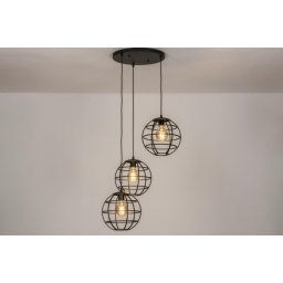 Závěsné designové svítidlo nad jídelní stůl Vinston Trio
