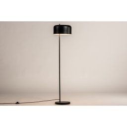 Stojací lampa Mantra Nero