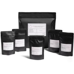 MyCoffeeTime Dárkový set ochucené zrnkové kávy: karamel, borůvka, kokos, dýně, pralinky, 5 × 50 g