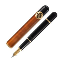 Diplomat D40413023 X.O Triple 5 Camel Leather LE - M (střední)