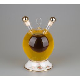 Láhev KVK s porcelánem