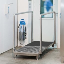 Čistič bot a podrážek obuvi StepGate Dry