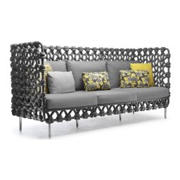 Kenneth Cobonpue sedačky Cabaret Sofa (high back, interiér)
