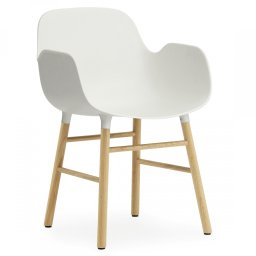 Normann Copenhagen designové židle Form Armchair Wood