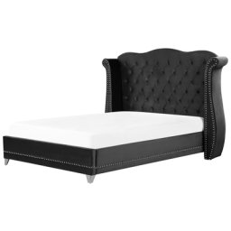 Bett Schwarz Samtstoff 180 x 200 cm hohes Kopfteil mit Knopfheftung Nieten Chesterfield Stil Glamour Doppelbett Königsbett Ehebett Schlafzimmer