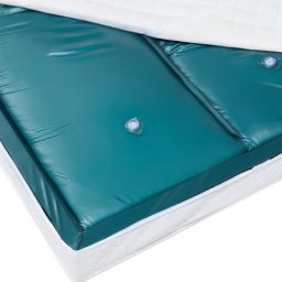 Doppelte Wasserbettmatratze Blau Vinyl 160 x 200 cm Dual System Mittel beruhigt Mittelfest zwei Wasserkerne mit identischen Beruhigungsstufen