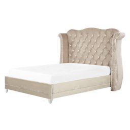 Bett Beige Samtstoff 140 x 200 cm hohes Kopfteil mit Knopfheftung Nieten Chesterfield Stil Glamour Doppelbett Königsbett Ehebett Schlafzimmer