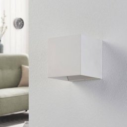 Arcchio Weiße LED-Wandleuchte Esma in Würfelform