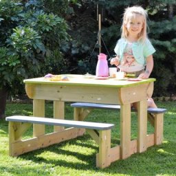 Picknick Tisch mit Bänken