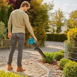 Akku-Garten-Bläser PowerJet 18 V P4A, Ready-to-Use-Set mit Ladegerät und Akku