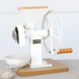 Madalga Getreidemühle Classico