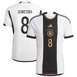 DFB Heimtrikot Männer 22 mit Aufdruck Goretzka 8