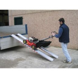Metalmec Auffahrrampen mit Führung BASIC, Paar, Länge 1000 x Breite 155 mm