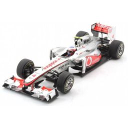 Vodafone McLaren Mercedes MP4-26 - No.4 GP F1 China 2011 Spark - Jenson Button