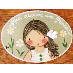 Placa para puerta niña vestido blanco rayas verdes