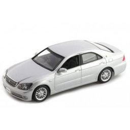 TOYOTA Zero Crown 2004 - J-collection Escala 1:43 (JC31002SM)