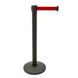 Poste negro con cinta roja