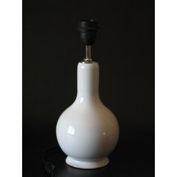 - .Lampara 1706-33