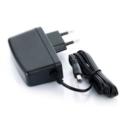 CARGADOR BATERIAS ION-LITIO 8.4V DC 1.2A