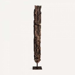 Escultura de Pie en Madera Tallada Etnica Serie Akataon