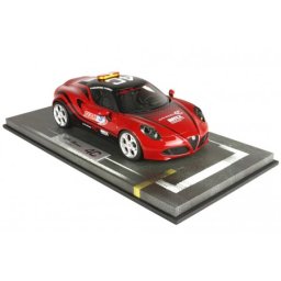 ALFA ROMEO 4C Safety Car WTCC 2014 - Con Vitrina - BBR Escala 1:18 (BOL28)